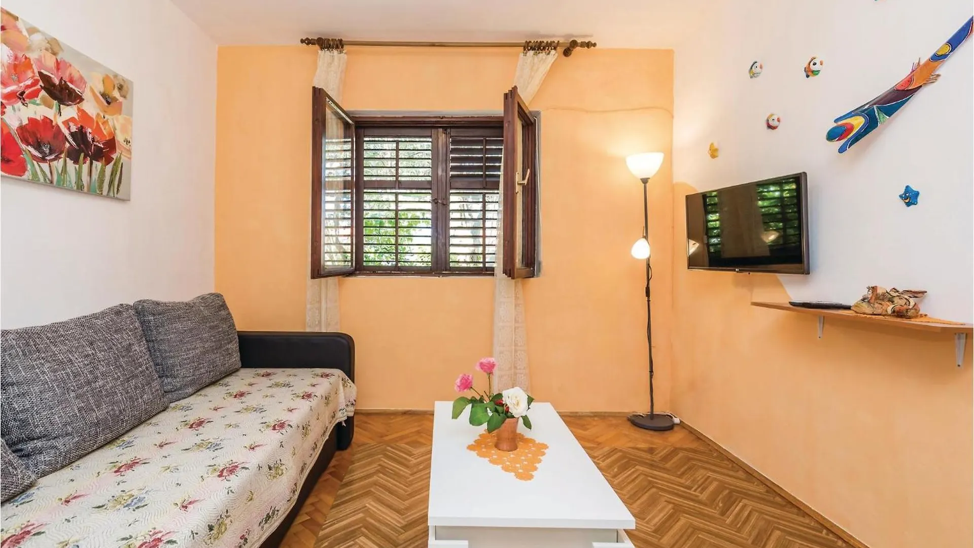 Stunning Apartment In Barbat-Rab With Wifi Barbat na Rabu